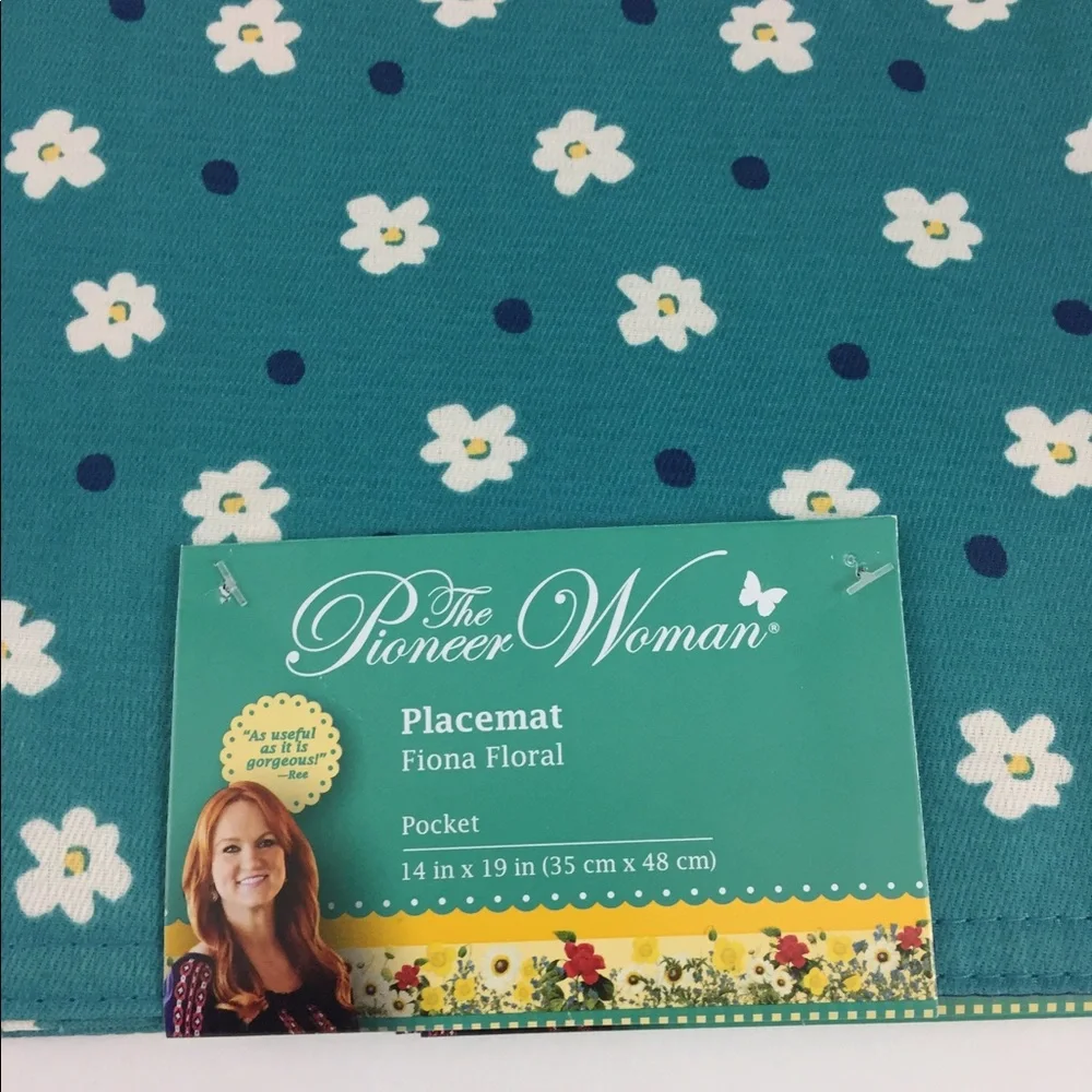 The Pioneer Woman Fiona Reversible Placemat With Pocket on One Side Set of 4